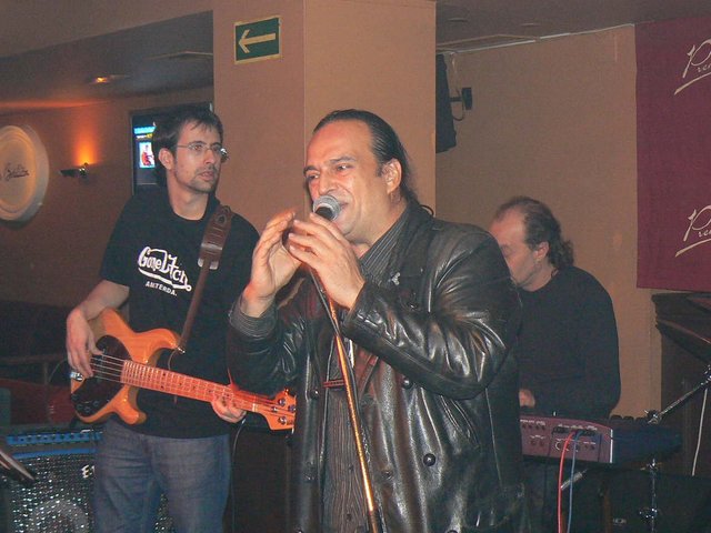 Javier Urquijo y La Banda del Imperio